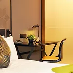 公园广场酒店&度假村 4*