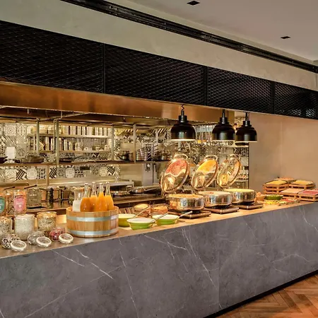 Hotell Park Plaza Vondelpark 4*