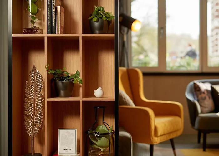 Hotel Park Plaza Vondelpark 4*