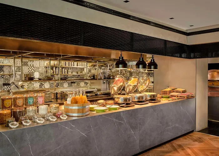 Hotel Park Plaza Vondelpark 4*