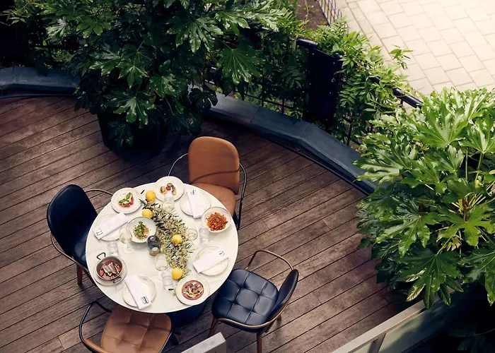 Park Plaza Vondelpark Hotel 4*