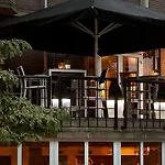 מלון Park Plaza Vondelpark 4*